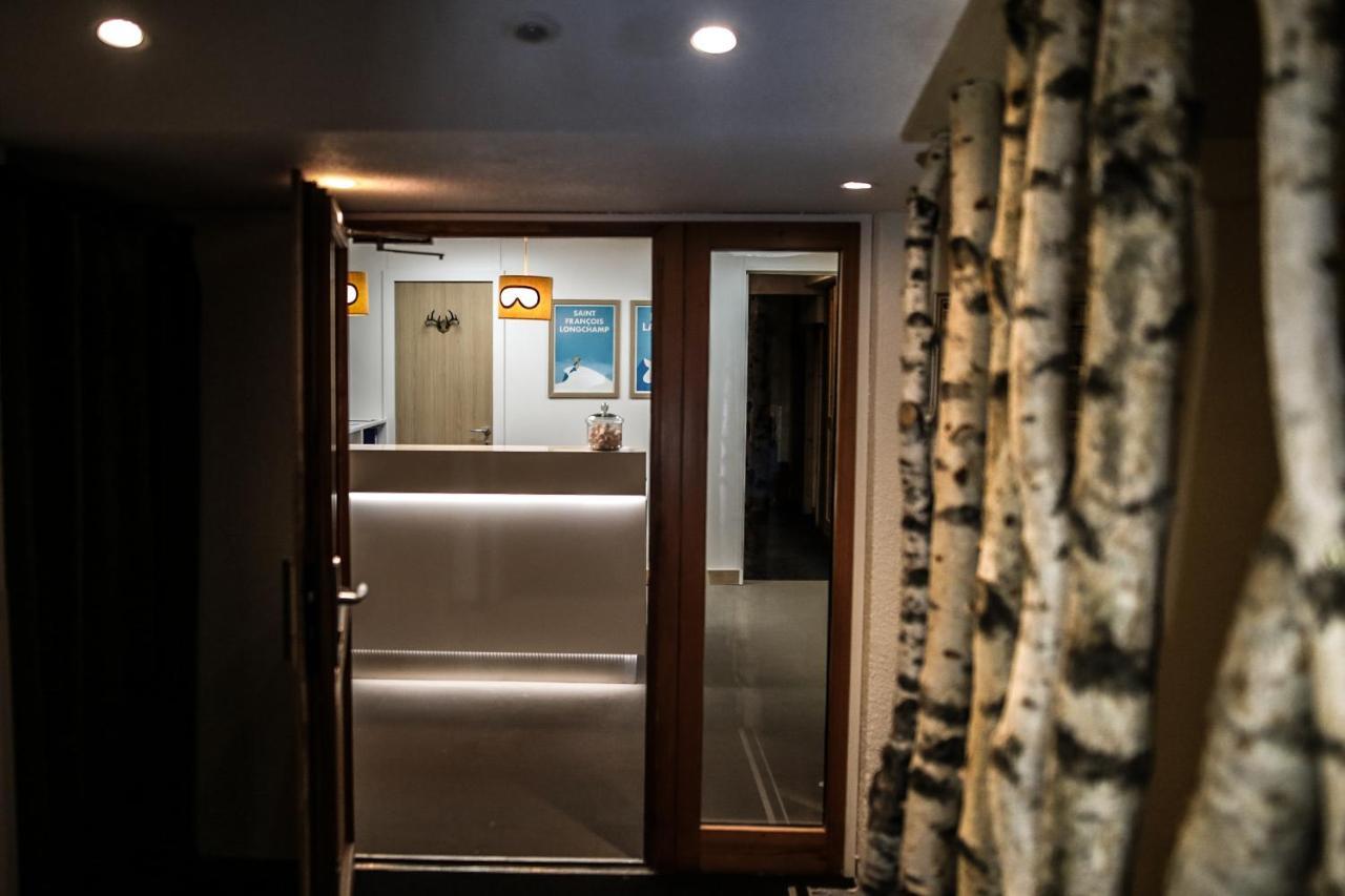 Hotel Lac Bleu 1650 Saint-François-Longchamp Kültér fotó